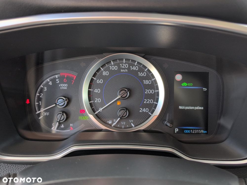 Toyota Corolla 1.8 Hybrid Active - 17