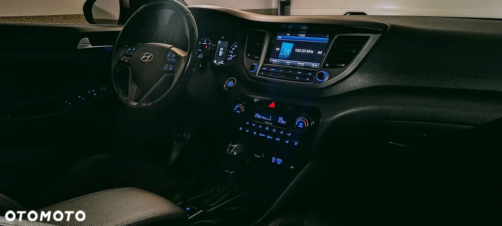Hyundai Tucson - 32