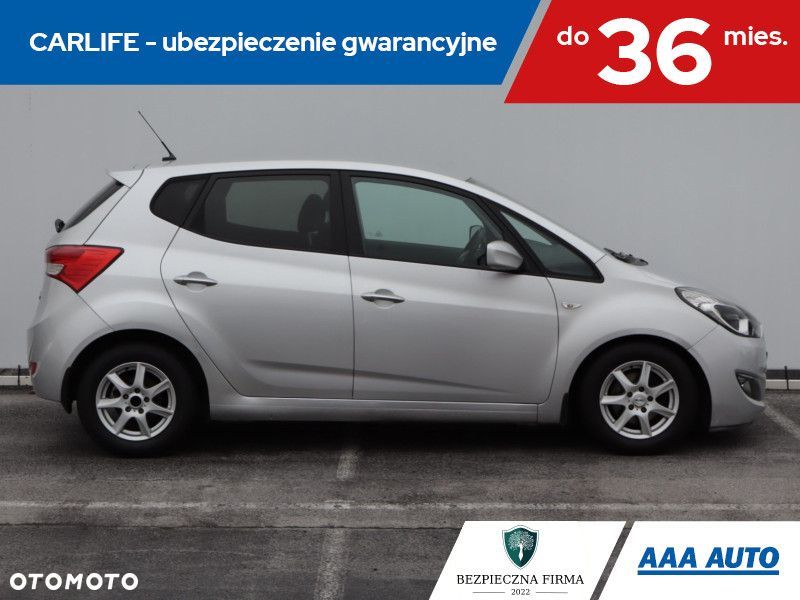Hyundai ix20 - 8