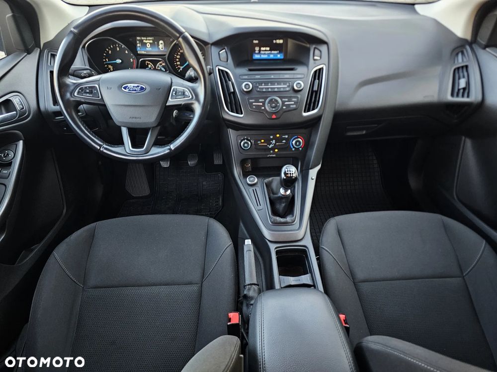 Ford Focus 1.5 TDCi Trend - 8