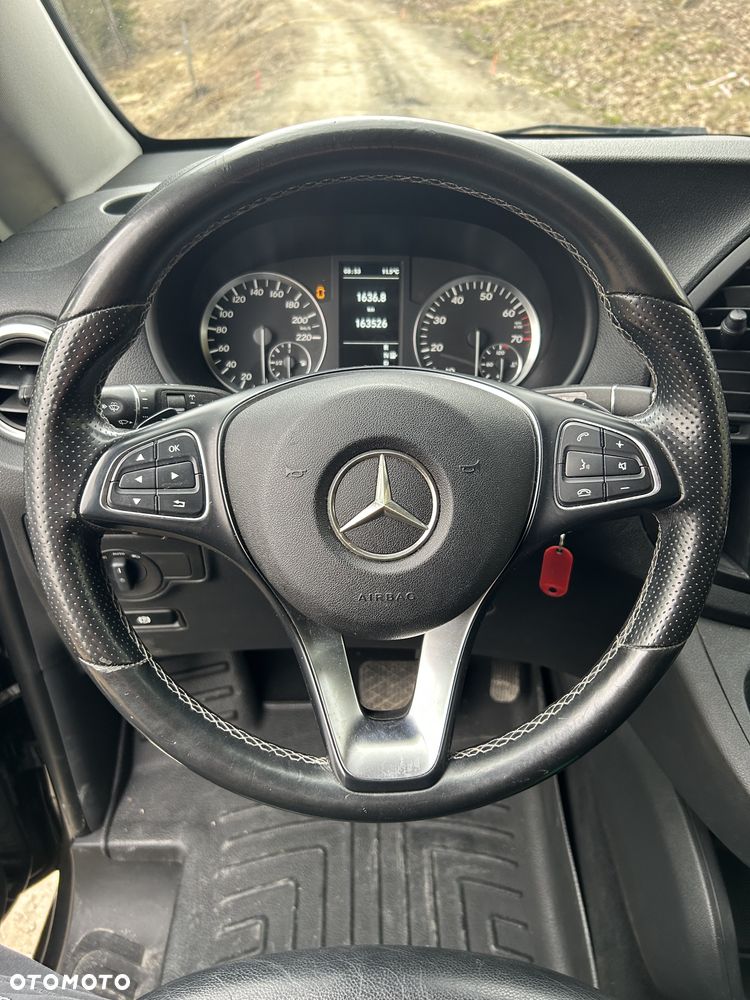 Mercedes-Benz Viano - 9