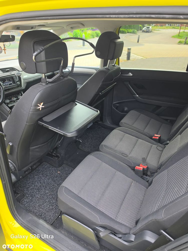 Volkswagen Touran 2.0 TDI SCR (BlueMotion Technology) DSG Comfortline - 12