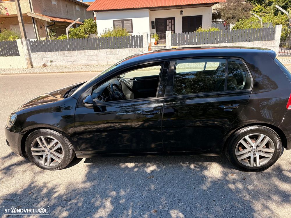 VW Golf 2.0 TDi Confortline - 2