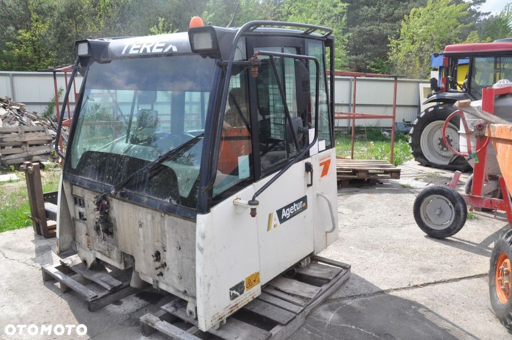 KABINA TEREX TA25 - 2