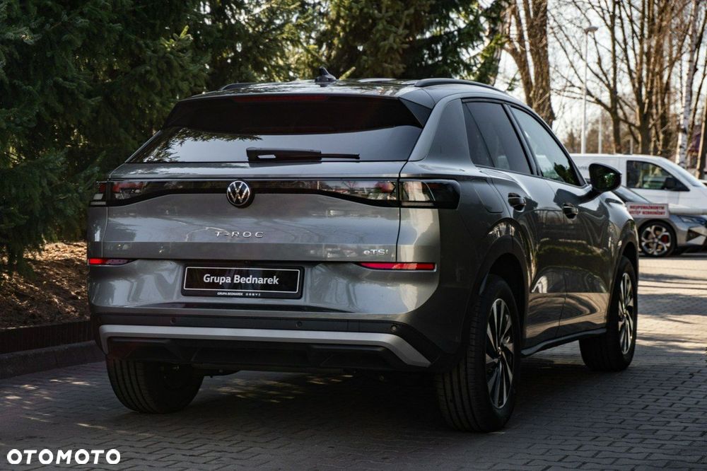 Volkswagen T-Roc - 15