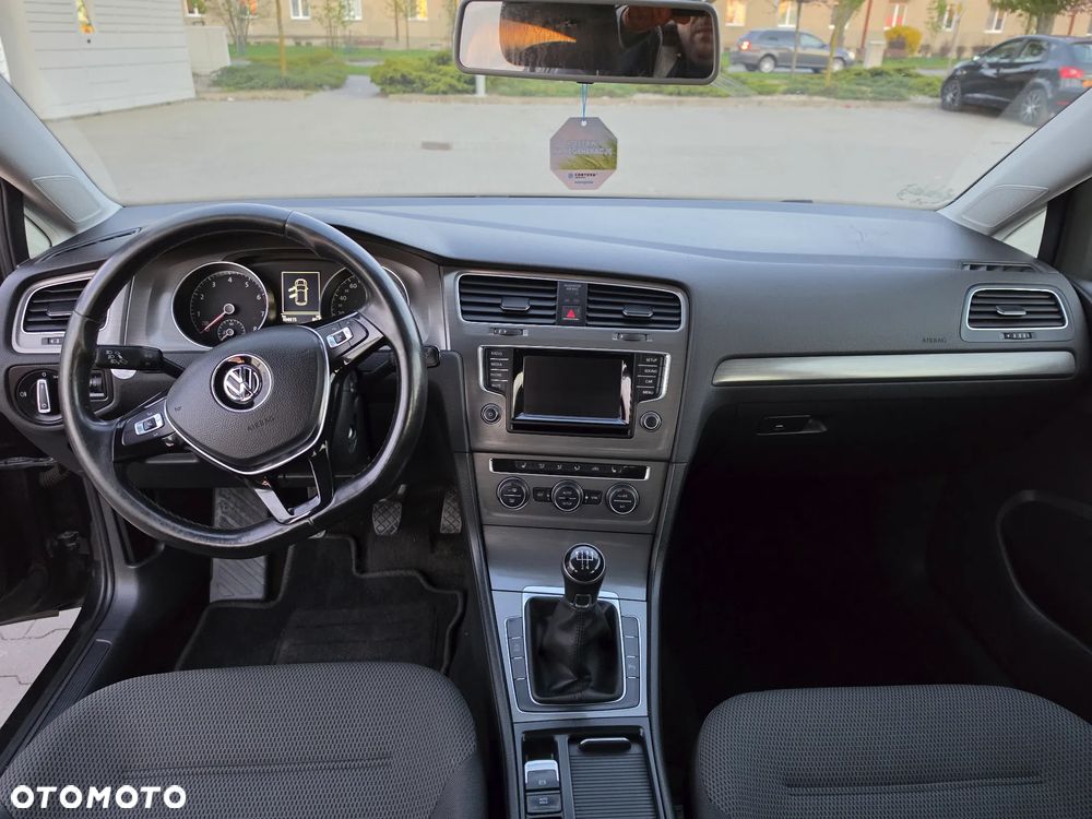 Volkswagen Golf 1.2 TSI BMT Trendline Perfectline - 9