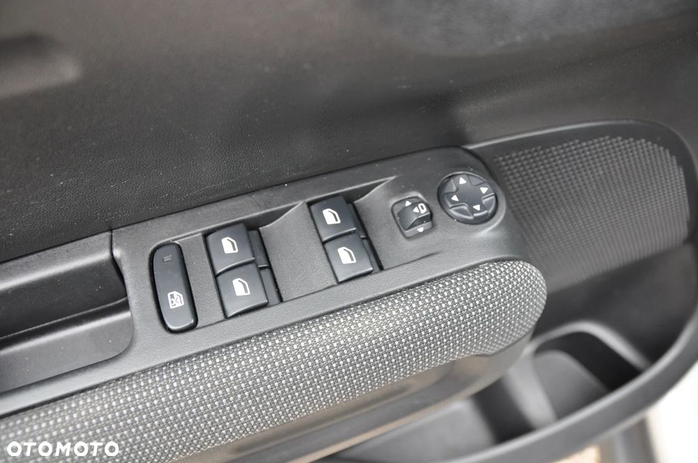 Citroën C3 Aircross PureTech 82 OPF Live - 12