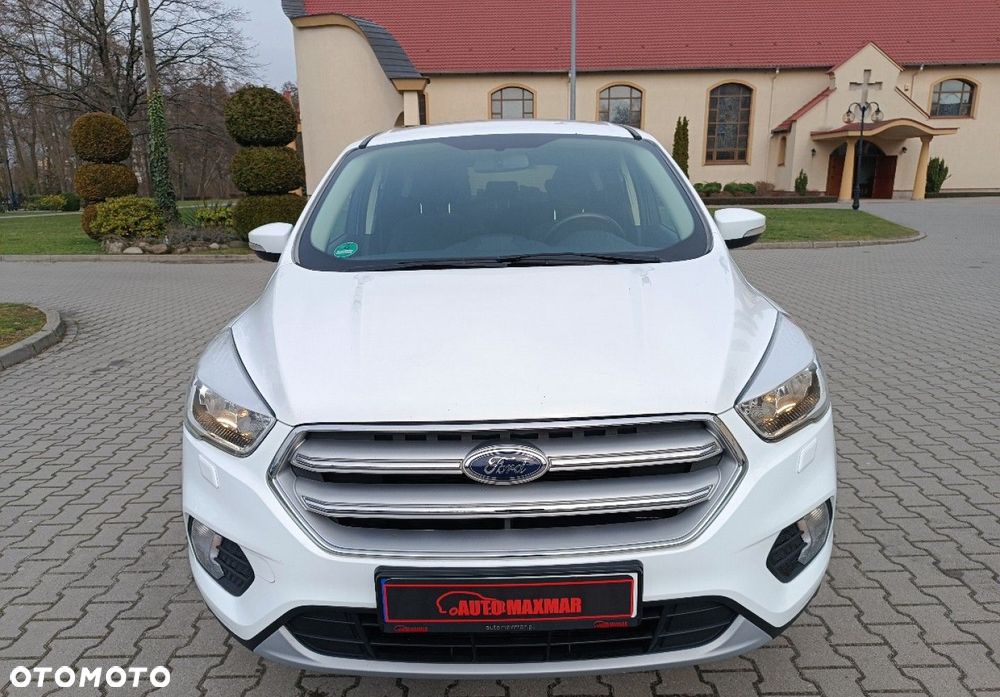 Ford Kuga - 2