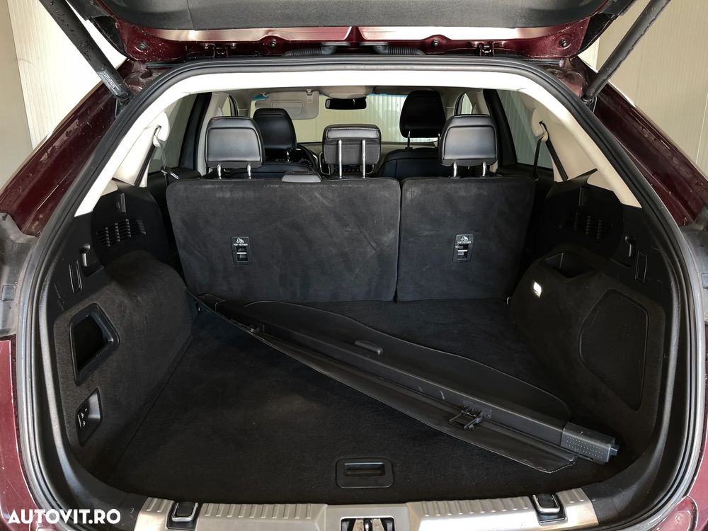 Ford Edge 2.0 TDCi Bi-Turbo 4x4 ST-LINE - 12