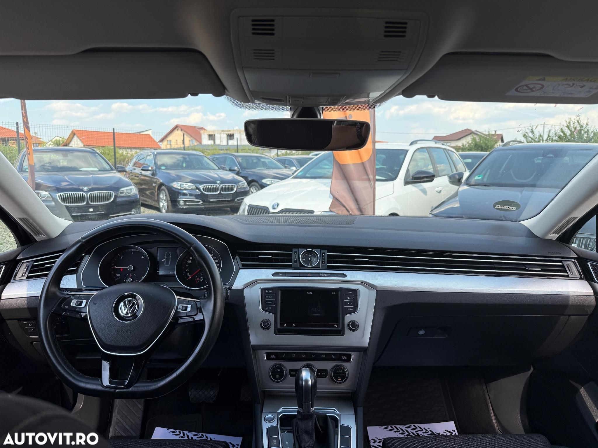 Volkswagen Passat Variant 2.0 TDI DSG Comfortline - 20