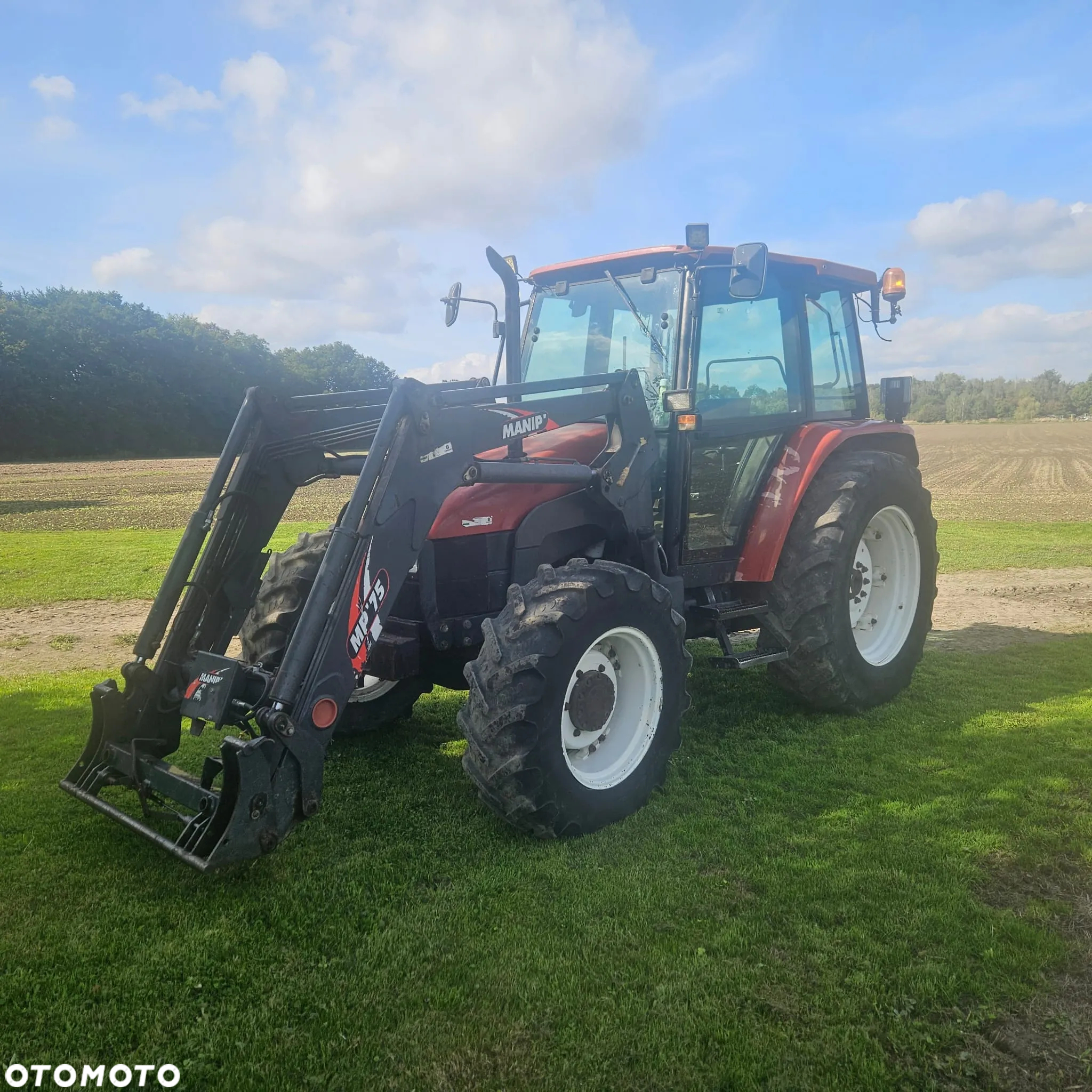 New Holland L75 - 17