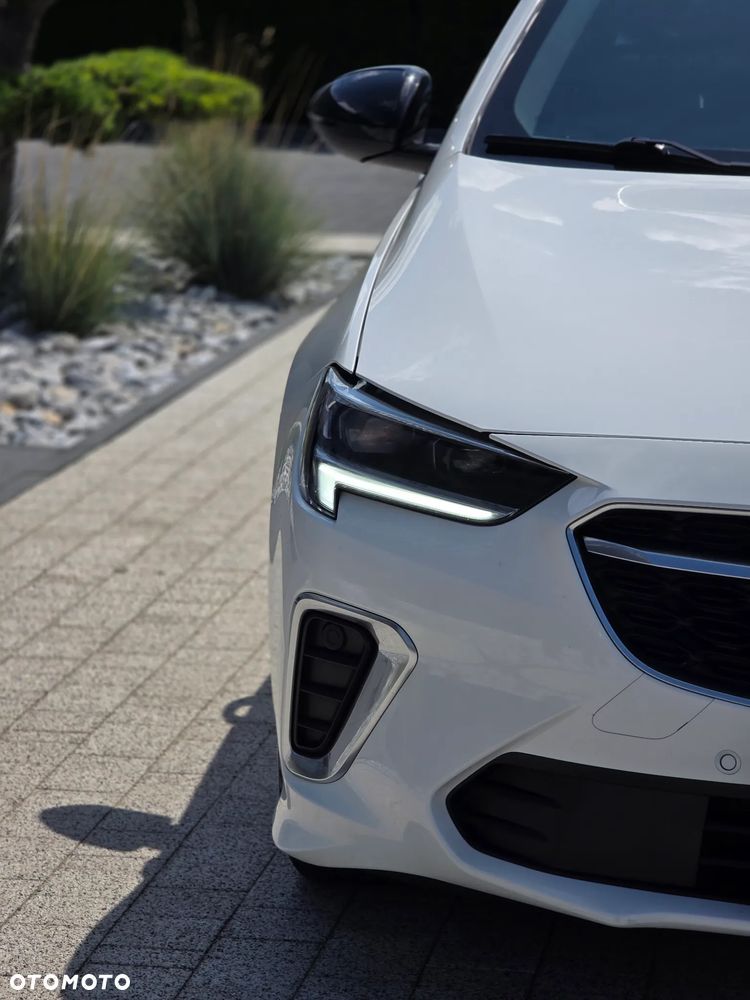 Opel Insignia 2.0 T 4x4 GSi + S&S - 8