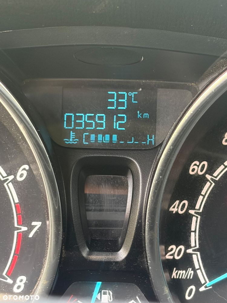 Ford Fiesta - 11