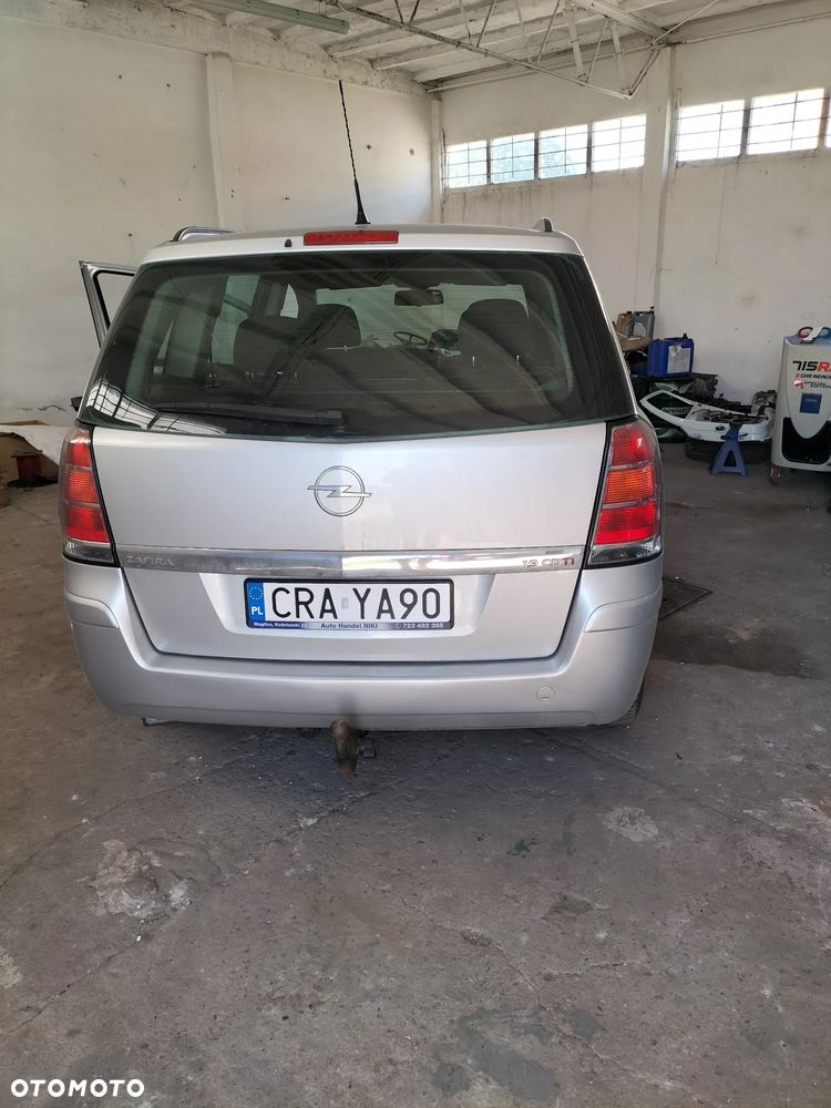 Opel Zafira - 3