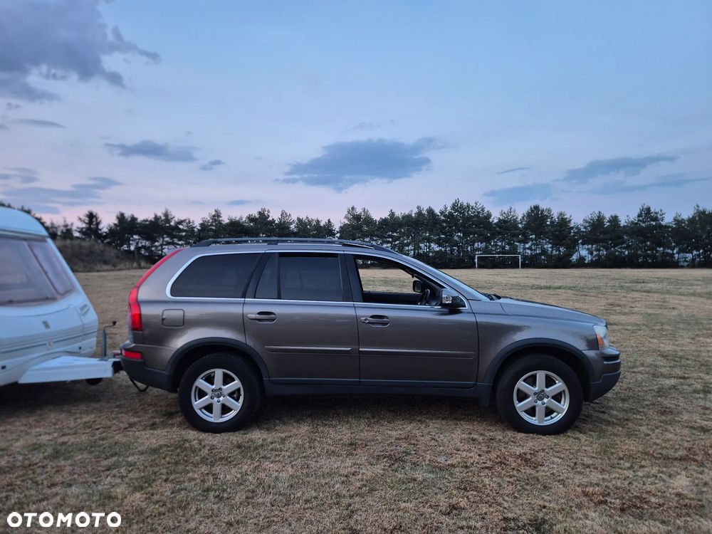 Volvo XC 90 D5 Momentum - 11