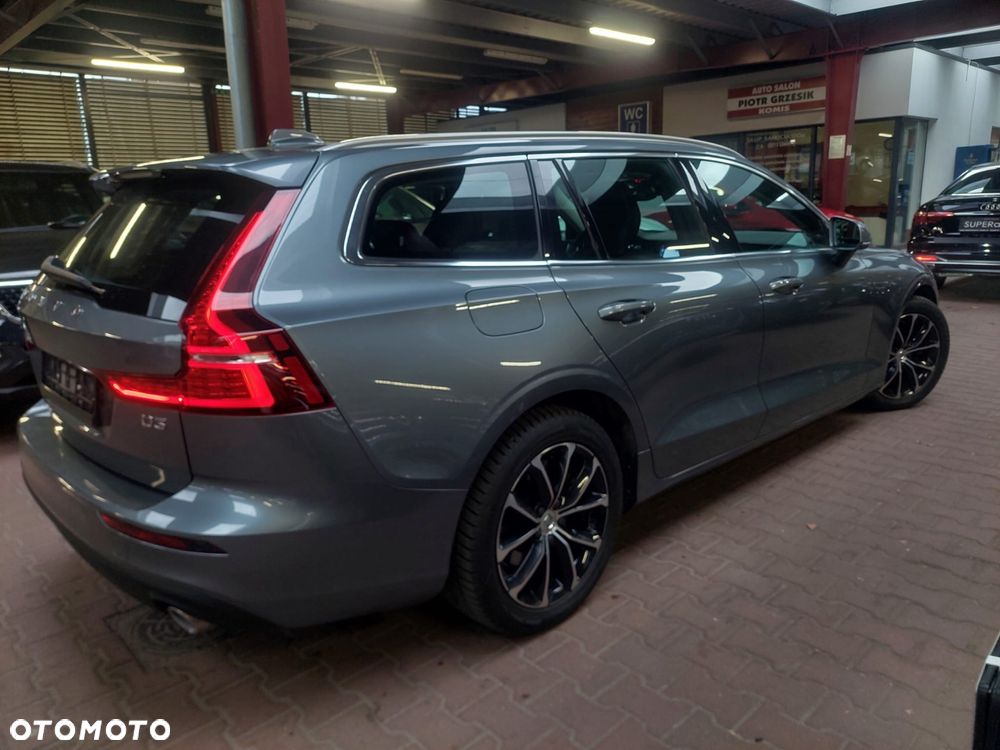 Volvo V60 D3 Momentum - 13