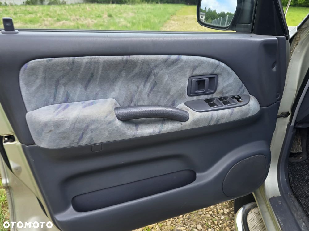 Toyota Land Cruiser Prado 90 3.0 D4D - 12