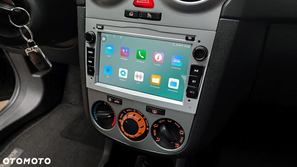 Opel Corsa 1.2 16V Enjoy - 22