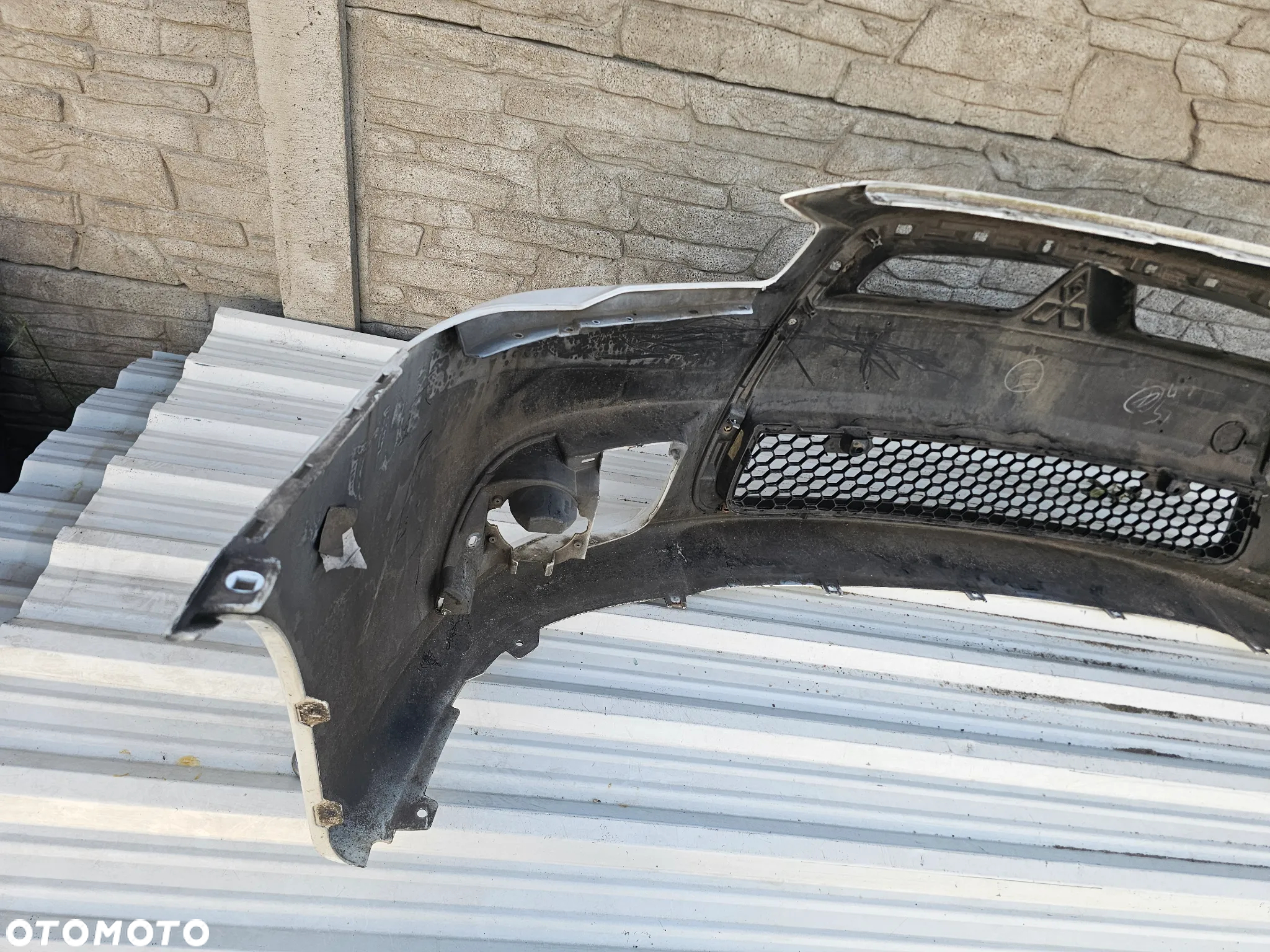 MITSUBISHI Lancer x ZDERZAK PRZOD - 4