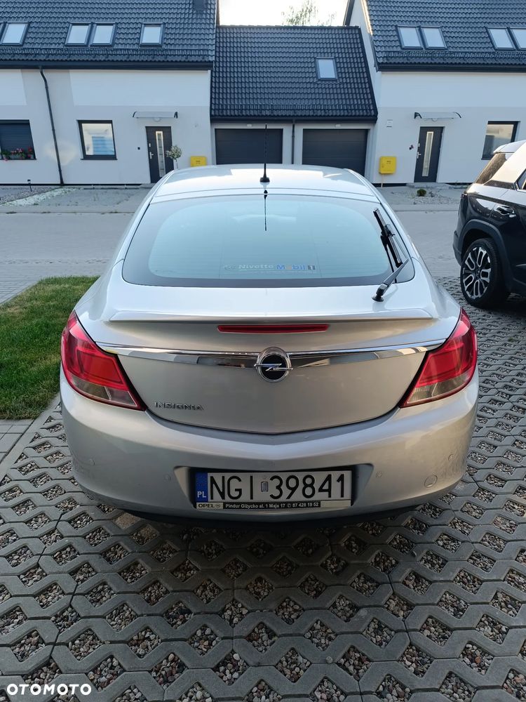 Opel Insignia 1.8 - 8