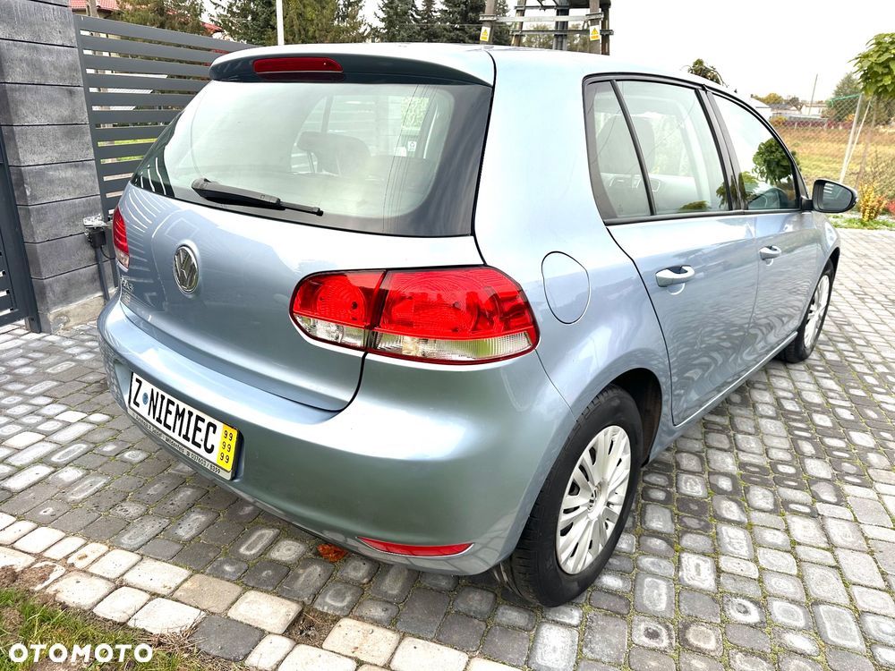 Volkswagen Golf - 3