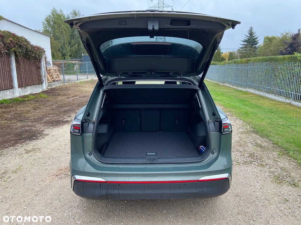 Volkswagen Tiguan - 5