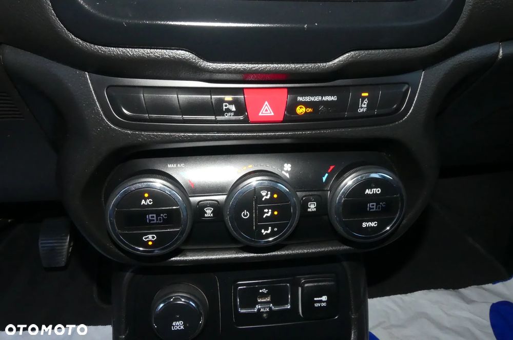 Jeep Renegade 2.0 MultiJet Limited 4WD S&S - 15