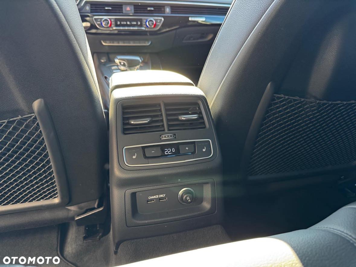 Audi A4 2.0 TFSI Quattro S tronic - 22