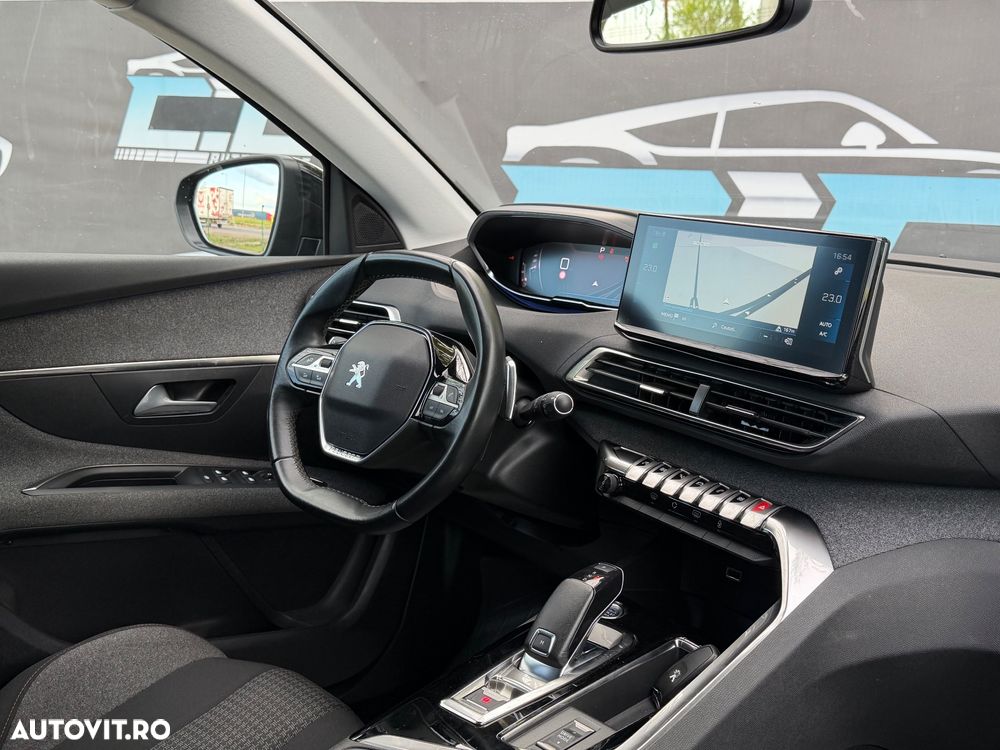 Peugeot 3008 BlueHDi 130 Stop & Start EAT8 Active - 8