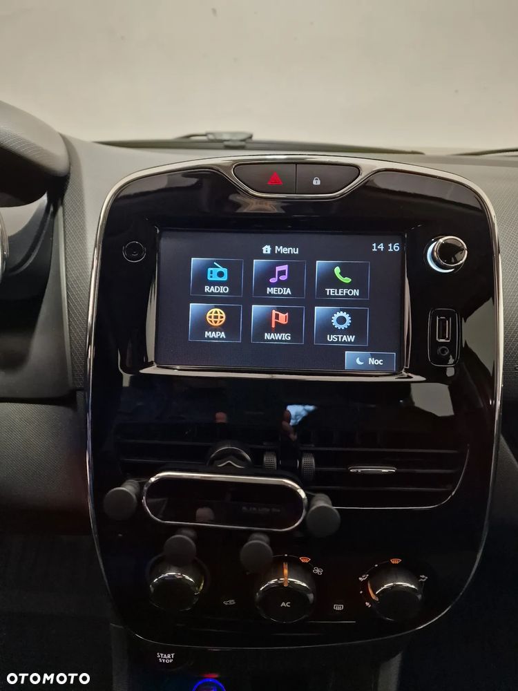 Renault Clio 0.9 TCe Business - 16