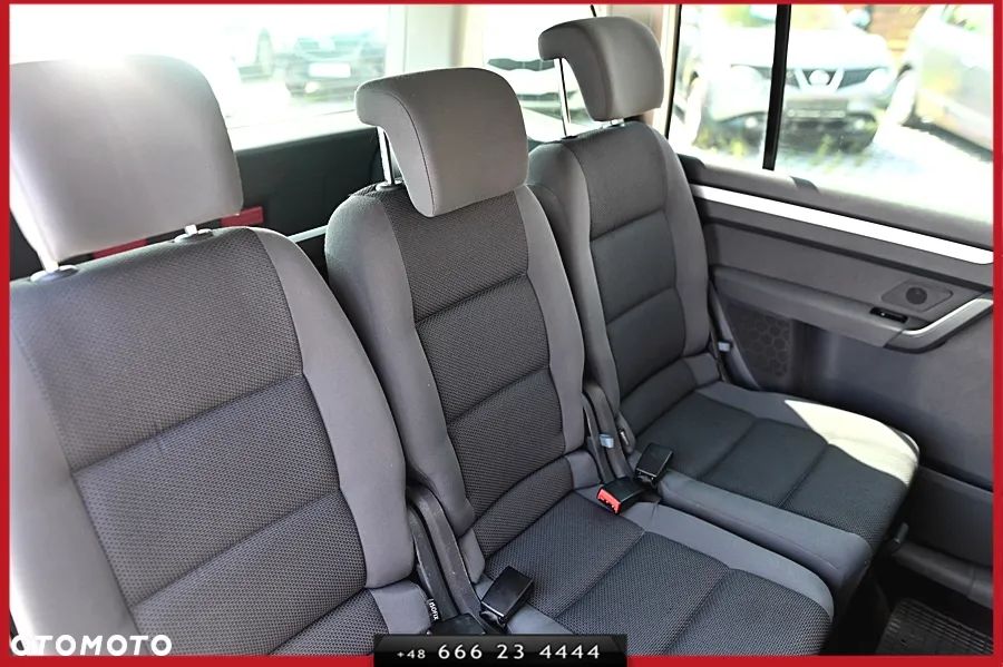Volkswagen Touran 1.4 TSI Comfortline DSG - 18