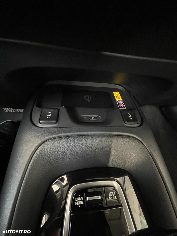 Toyota Corolla 1.8 HSD Dynamic - 16