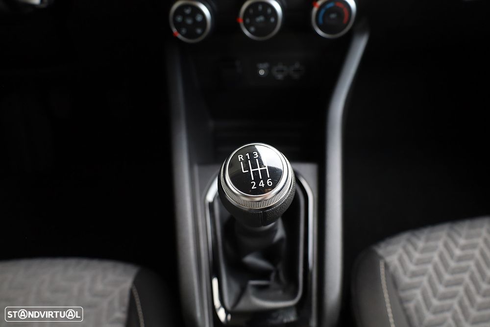 Renault Clio 1.0 TCe Evolution - 21