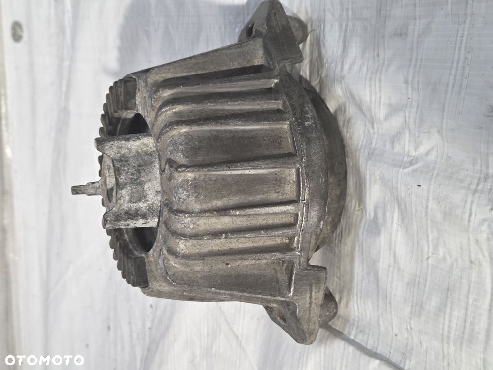 PODUSZKA MOCOWANIE SILNIKA PRAWA MERCEDES W212 2.2 CDI A2122406417Q1 - 6