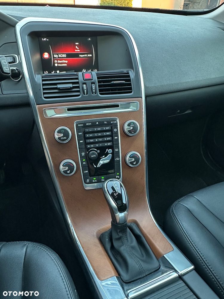 Volvo XC 60 - 27
