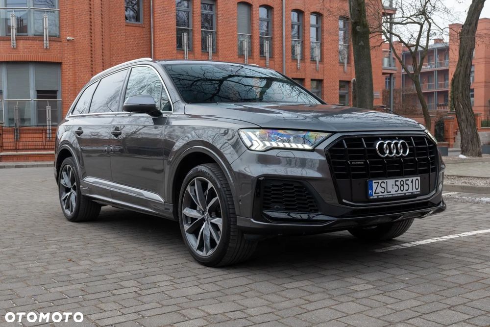 Audi Q7 - 3