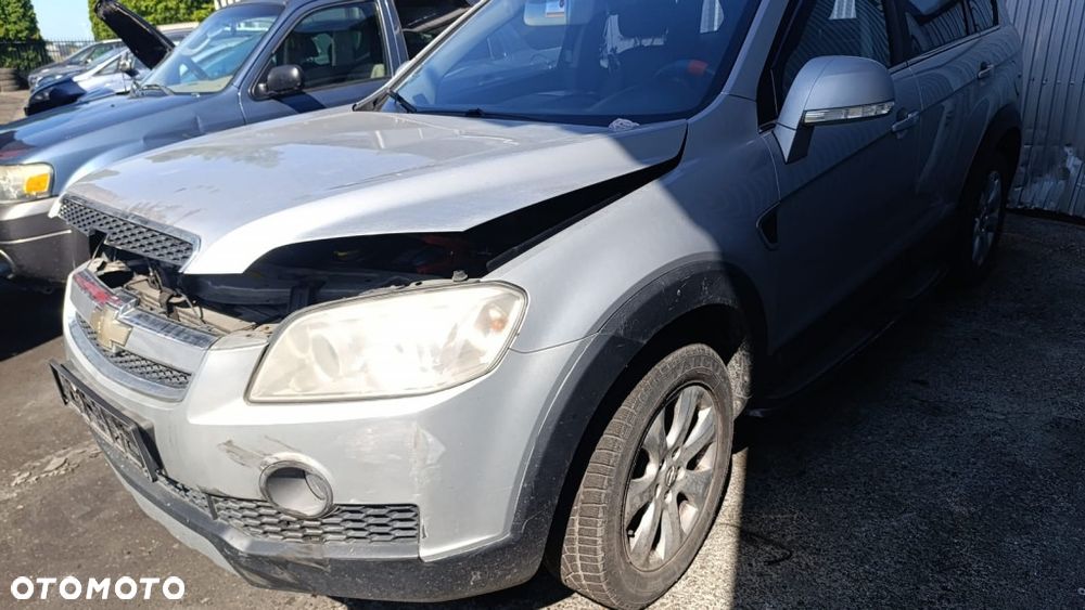 36454 Chevrolet Captiva model od 06-10 silnik 2.0 VCDI 150 km Z20S skrzynia M98(A4-F33) automat lakier 92U - 6