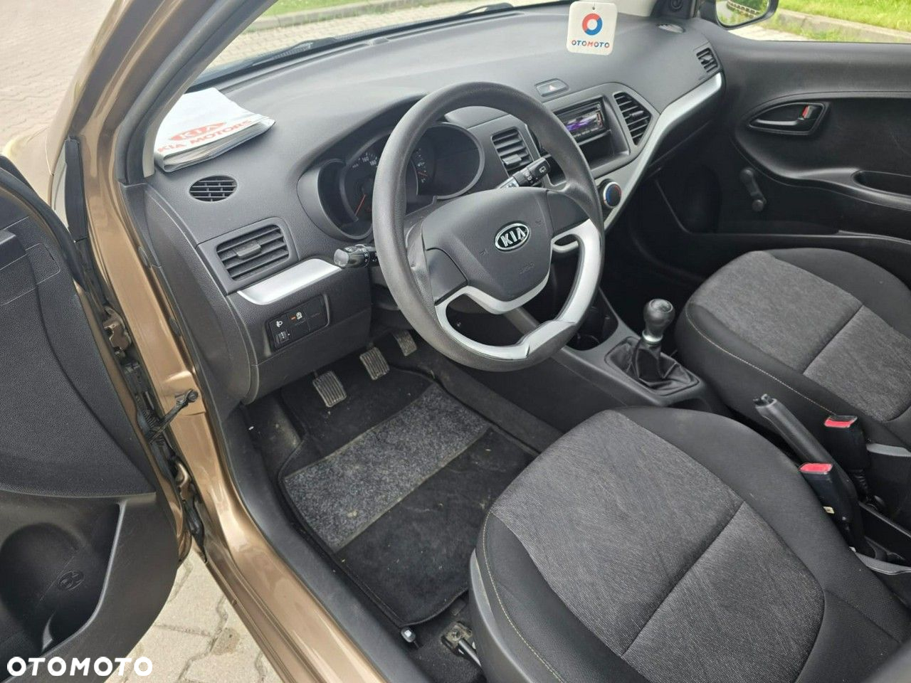 Kia Picanto - 27