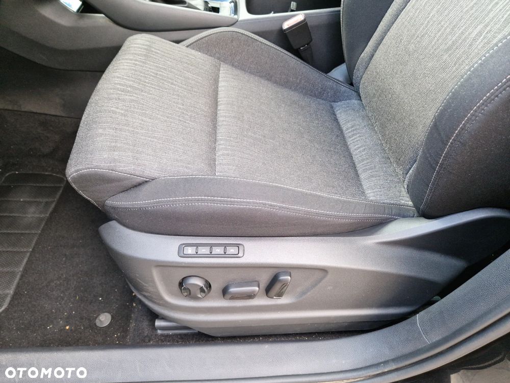Skoda Karoq 2.0 TDI SCR 4x4 Style DSG - 10