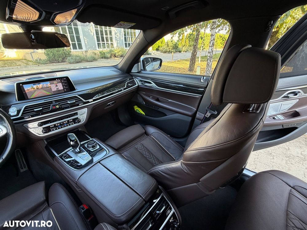 BMW Seria 7 - 15