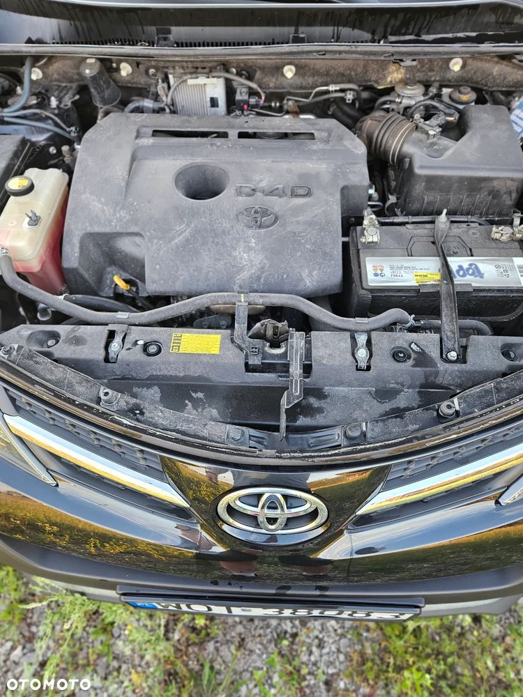 Toyota RAV4 2.2 D-4D Premium - 20