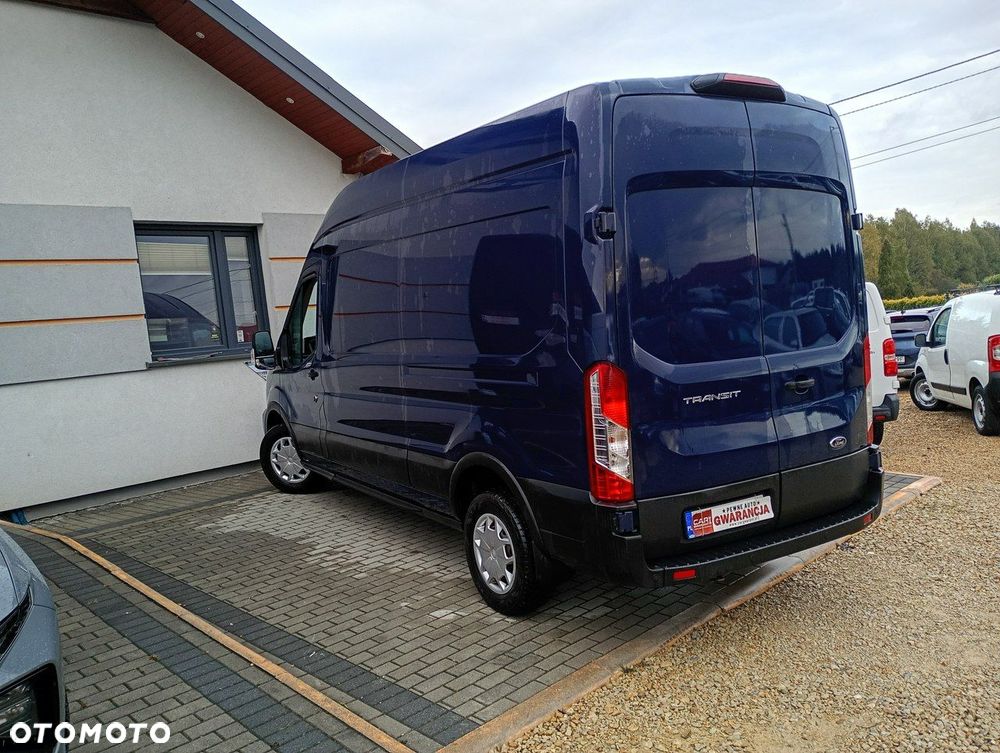 Ford Transit - 10
