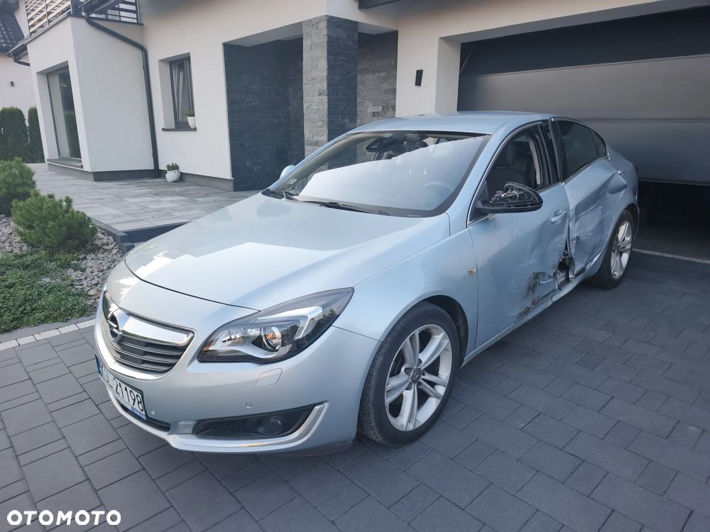 Opel Insignia 1.6 T Cosmo - 3