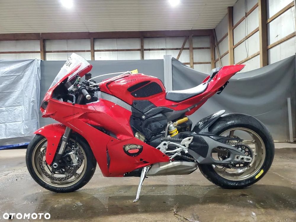 Ducati Panigale V4 - 3