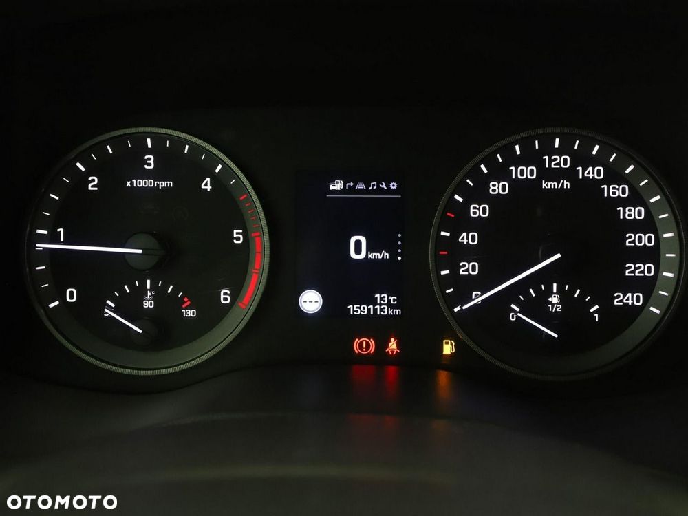 Hyundai Tucson 1.7 CRDI BlueDrive Style 2WD - 23