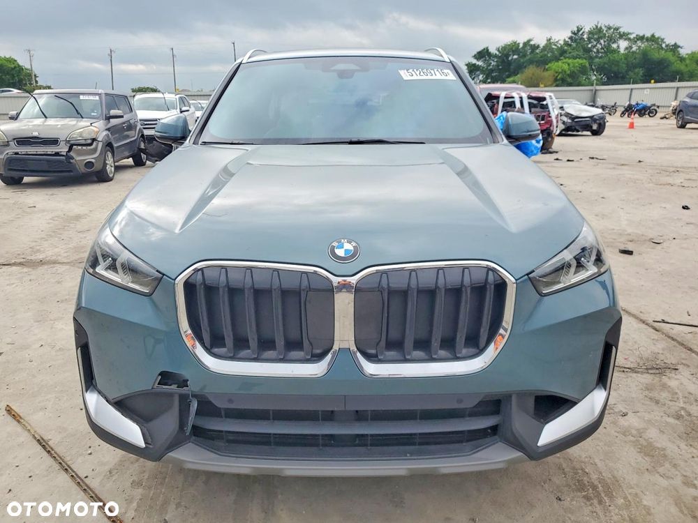 BMW X1 - 6