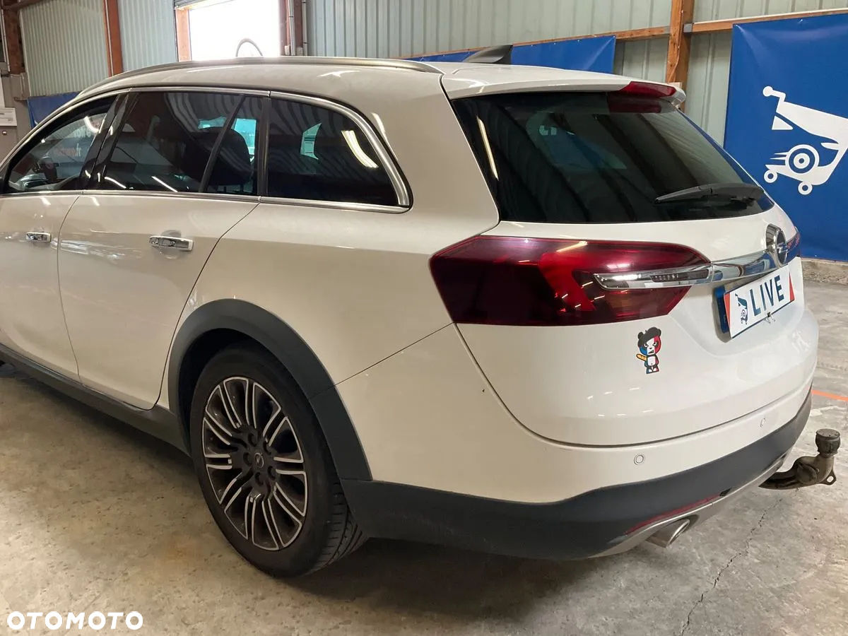Opel Insignia Country Tourer 2.0 Diesel 4x4 Exclusive - 2