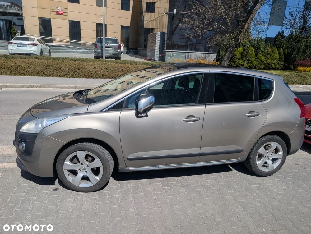 Peugeot 3008 1.6 HDi Premium - 3