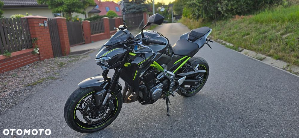 Kawasaki Z 900 - 11