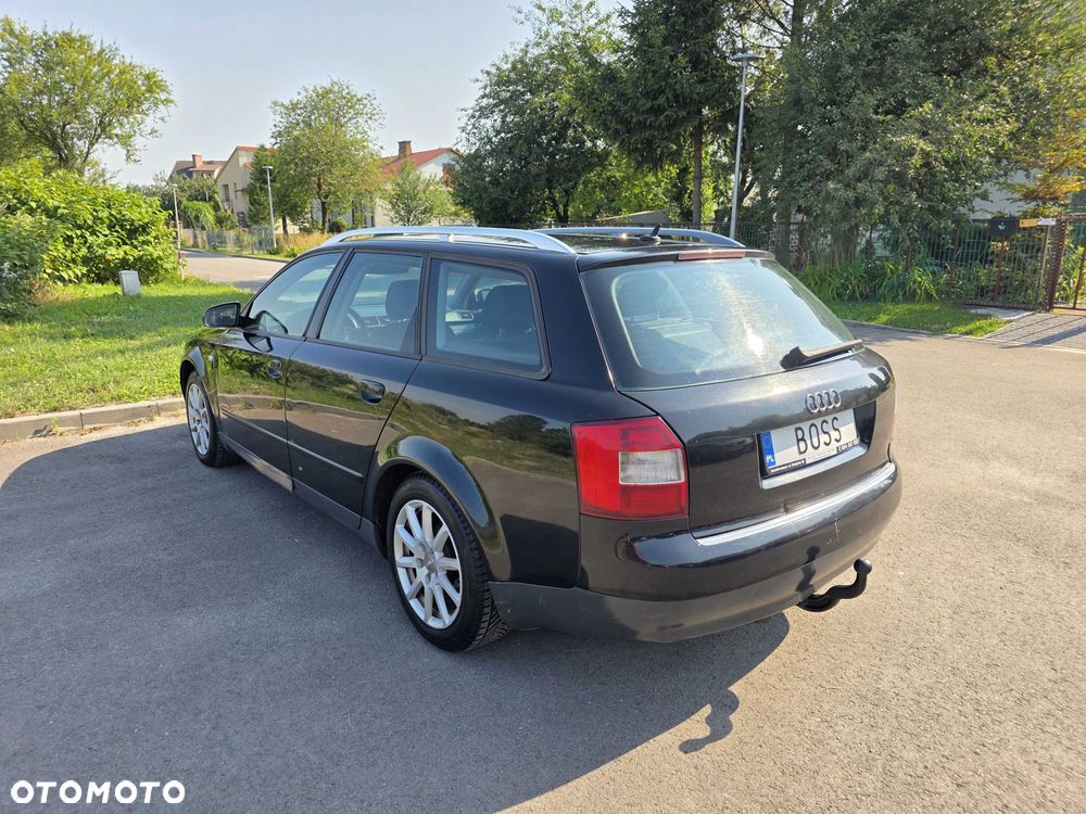 Audi A4 Avant - 3